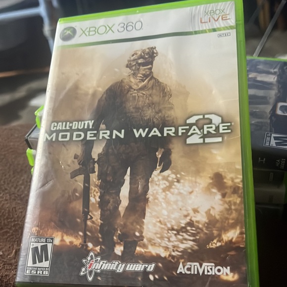 X BOX 360 Bundle of 6 games Call of Duty Halo and more some complete with books! - Picture 2 of 7